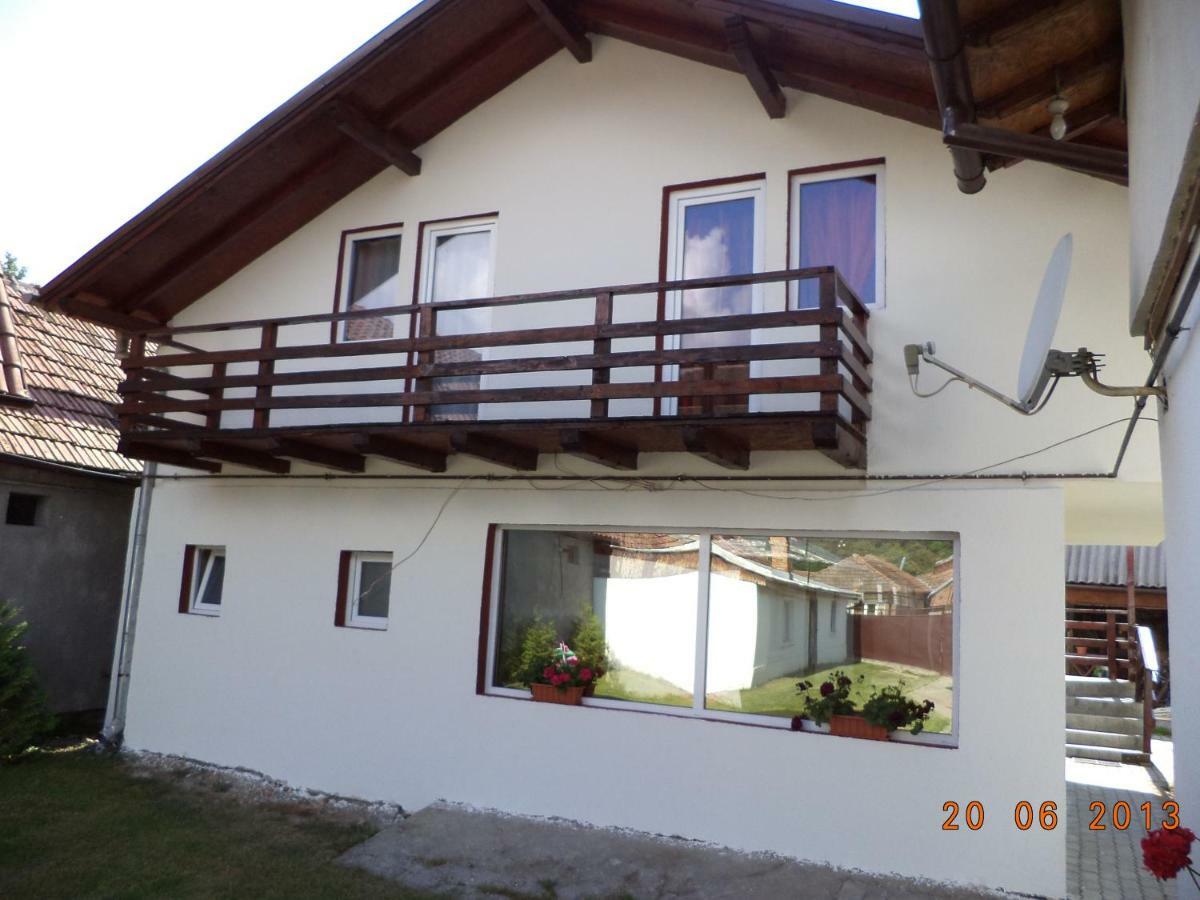 Casa Bella Villa Risnov Exterior photo